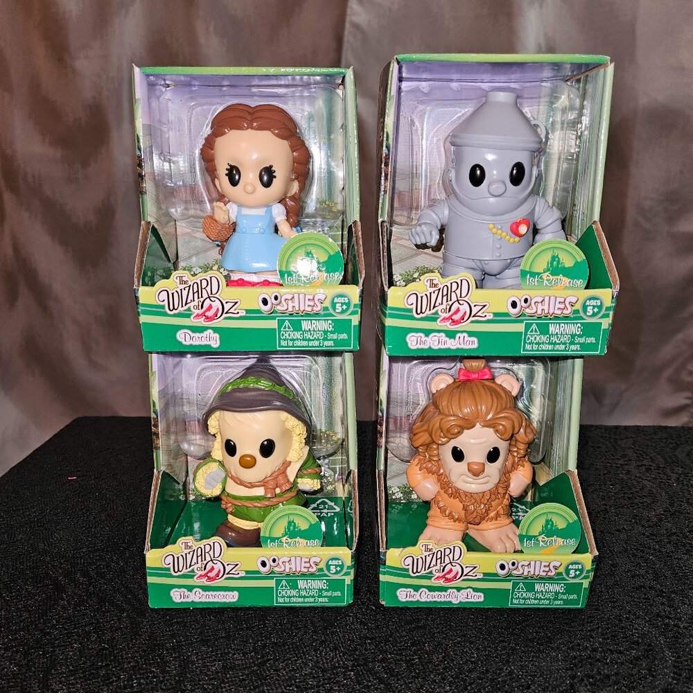 NWOT Full Set of 4 Wizard of Oz Ooshies